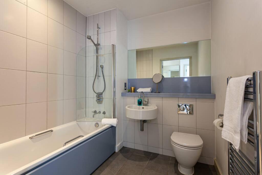 Iconic Luxury Manchester Apartment מראה חיצוני תמונה