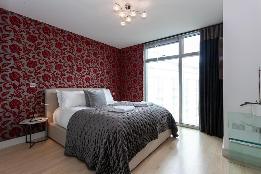 Iconic Luxury Manchester Apartment מראה חיצוני תמונה